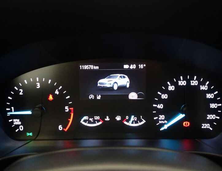 Ford Kuga 11