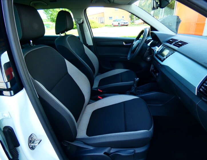 Škoda Fabia 11