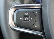 Volvo XC40 11