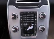 Volvo XC70 29