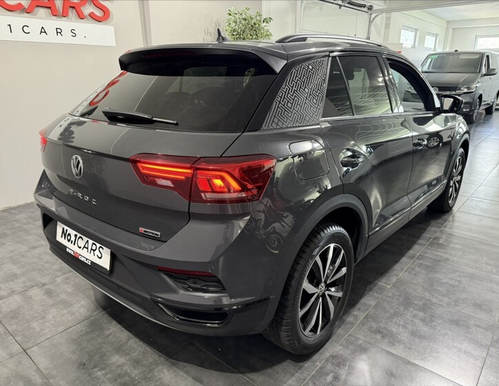 Volkswagen T-Roc 5