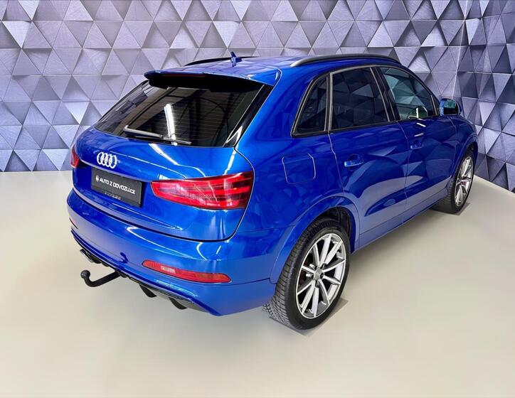 Audi RS Q3 7