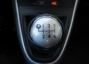 Toyota Verso 16