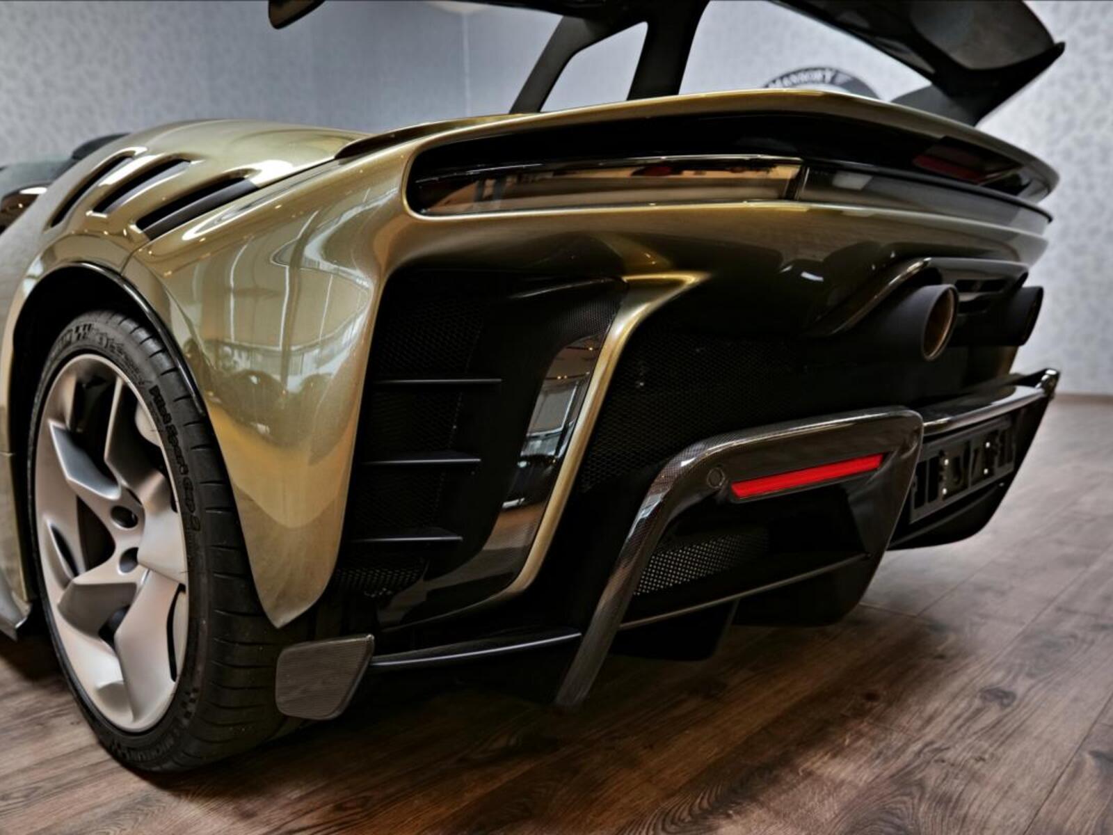 Ferrari SF90 13