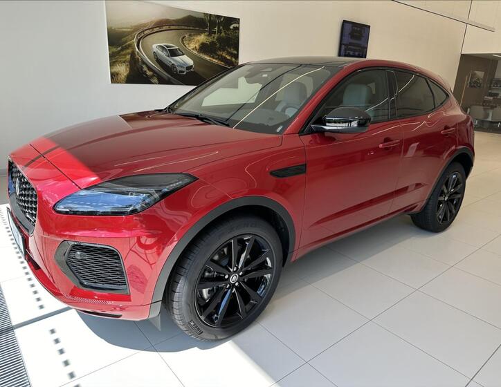 Jaguar E-Pace 1
