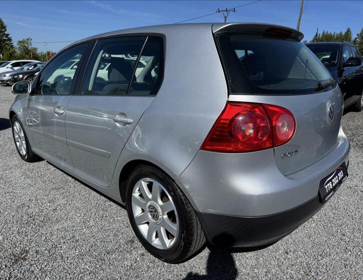 Volkswagen Golf 5