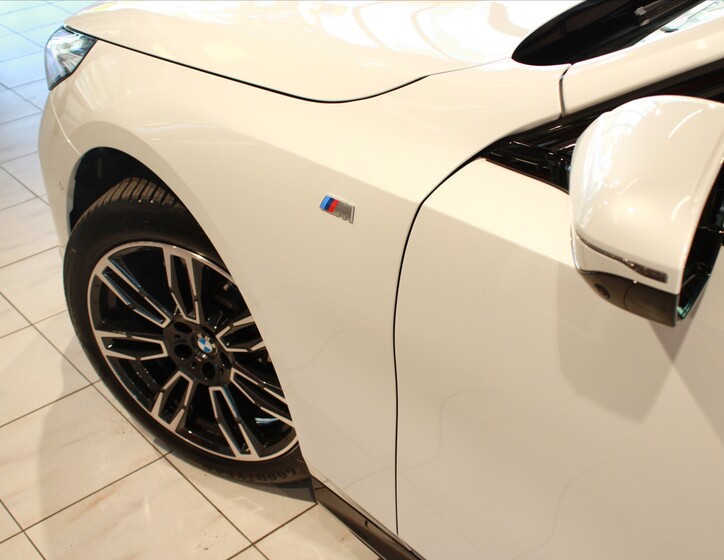 BMW Řada 5 8