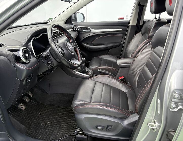 MG ZS 6