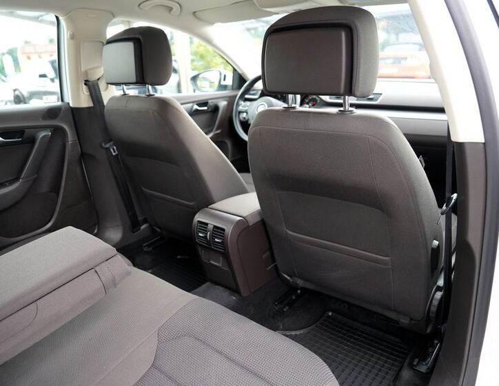 Volkswagen Passat 29