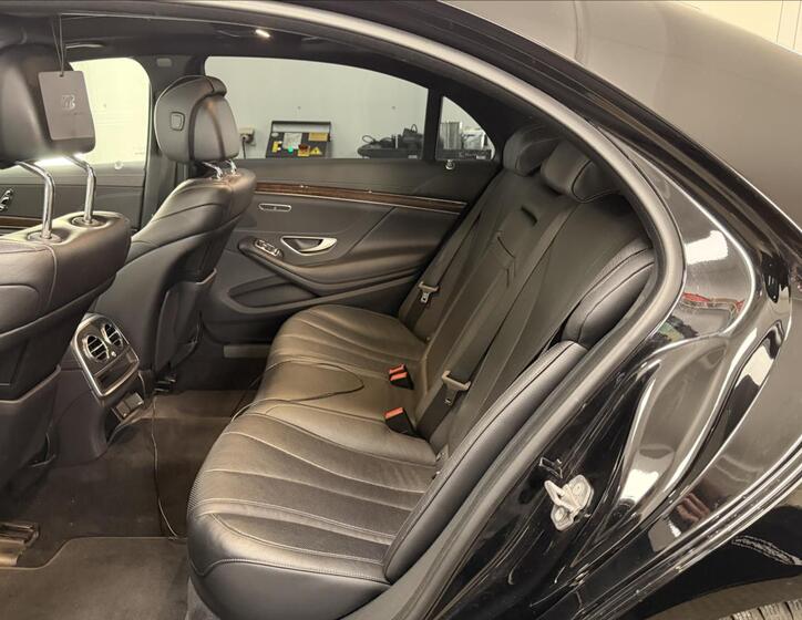 Mercedes-Benz Třídy S 11