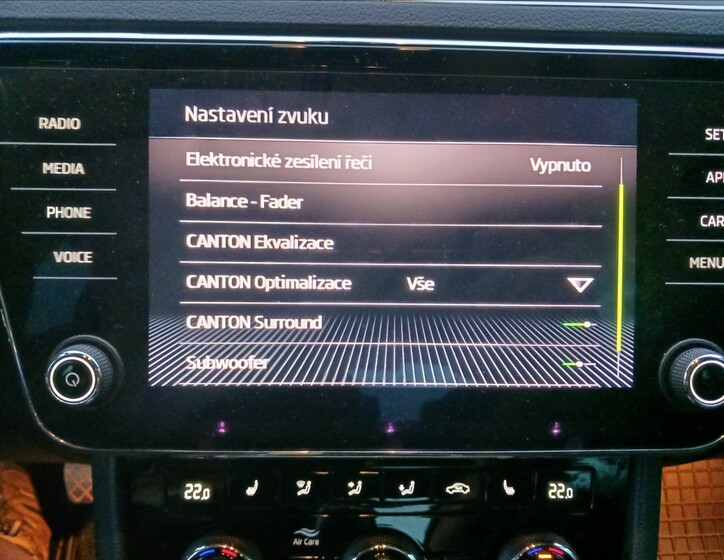 Škoda Superb 18