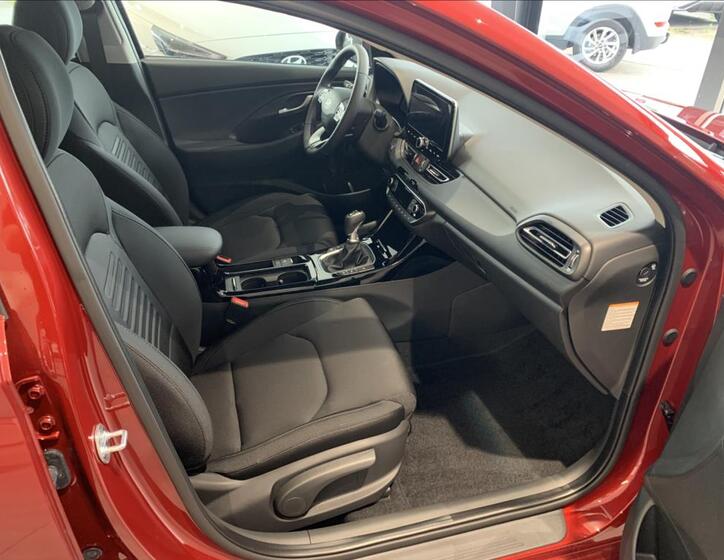 Hyundai i30 44