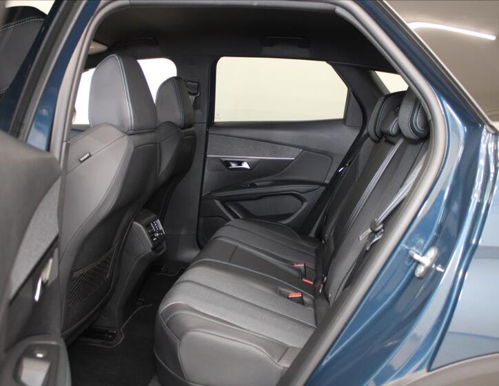Peugeot 3008 7