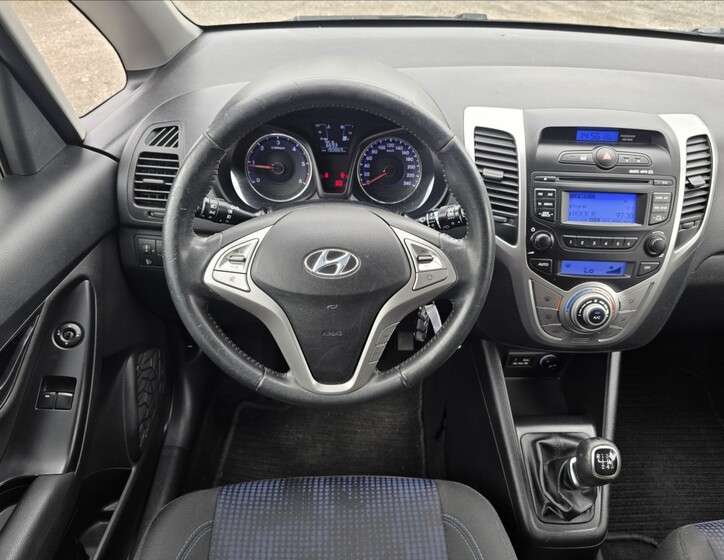 Hyundai ix20 11