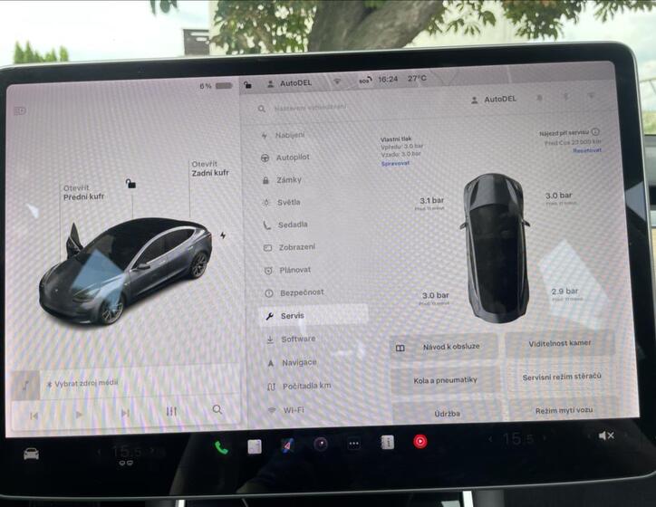 Tesla Model 3 25