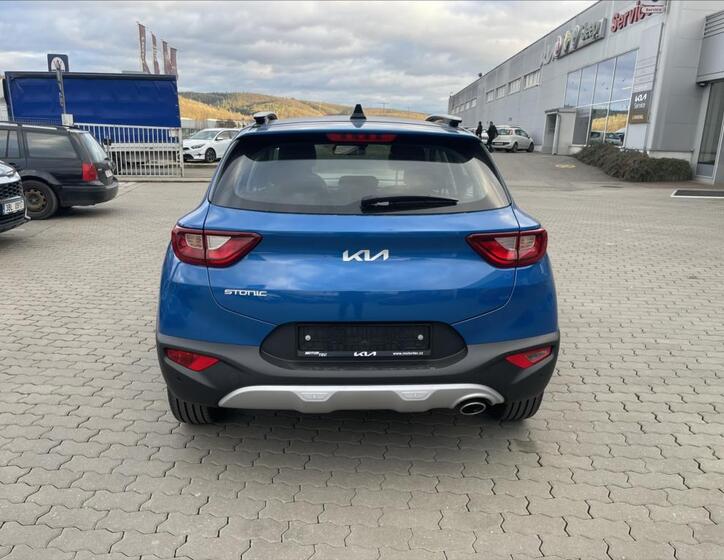 KIA Stonic 6