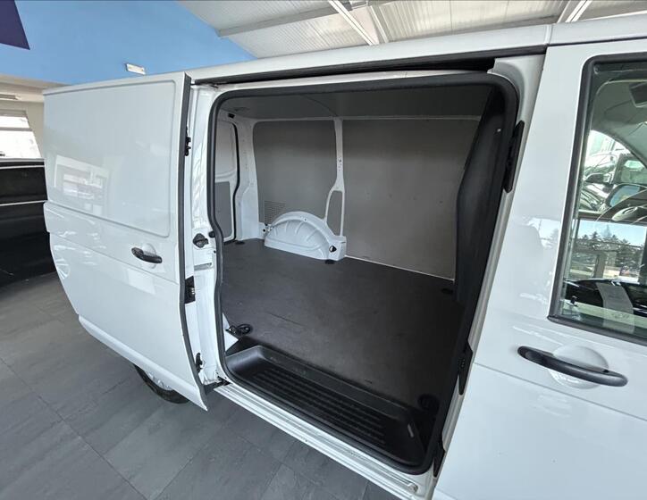 Volkswagen Transporter 19