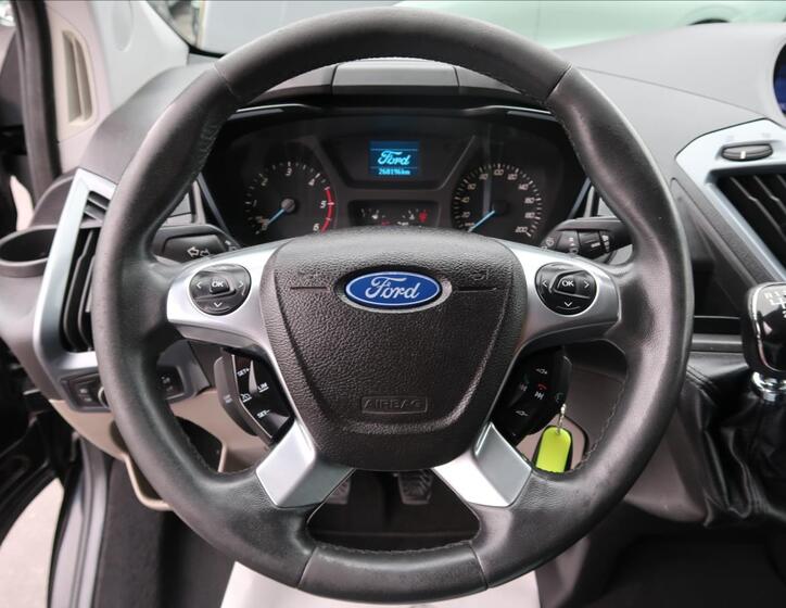 Ford Transit Custom 14