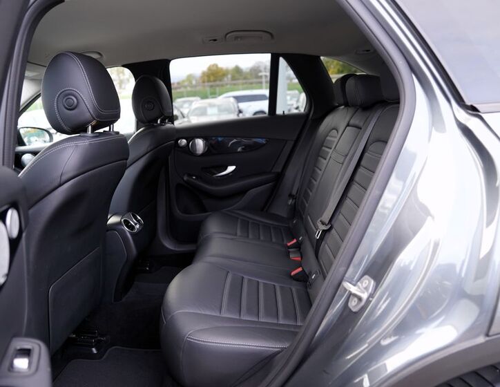 Mercedes-Benz GLC 32