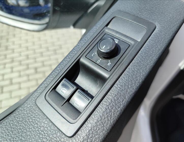 Volkswagen Transporter 11