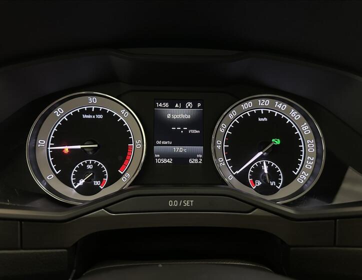 Škoda Superb 14