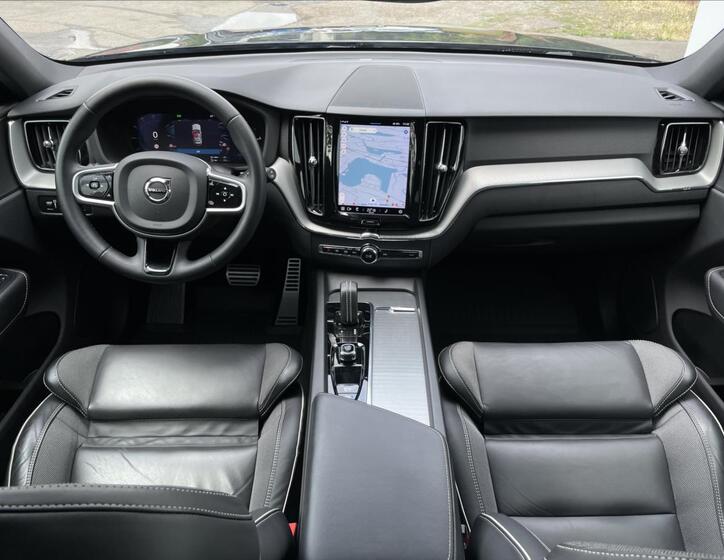 Volvo XC60 6