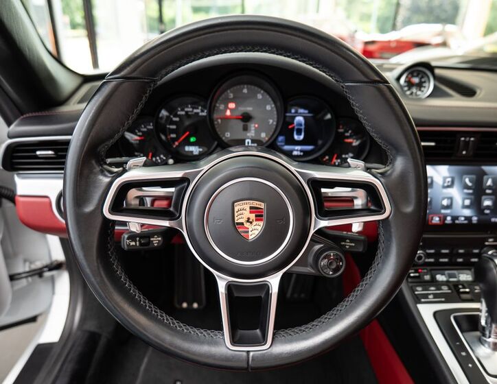 Porsche 911 6