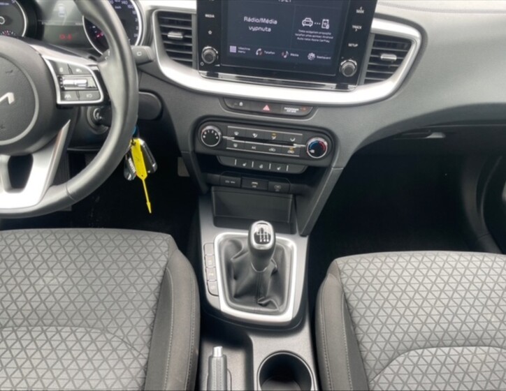 KIA Ceed 10