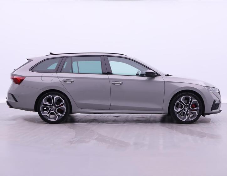Škoda Octavia 8