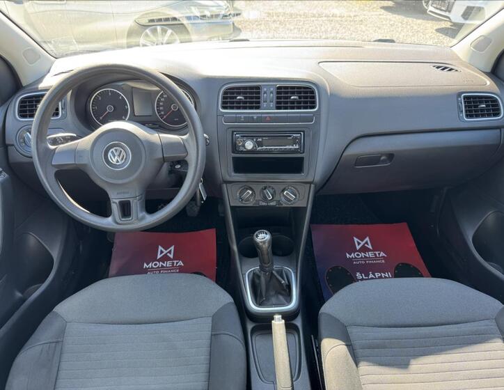 Volkswagen Polo 15
