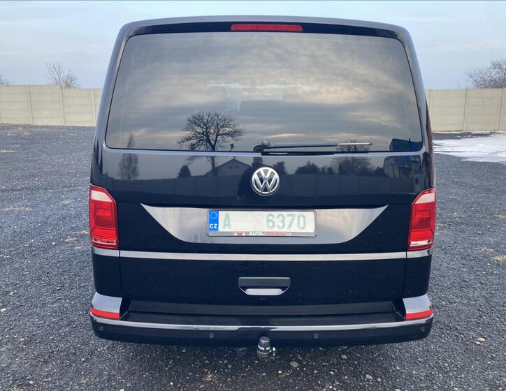 Volkswagen Multivan 5