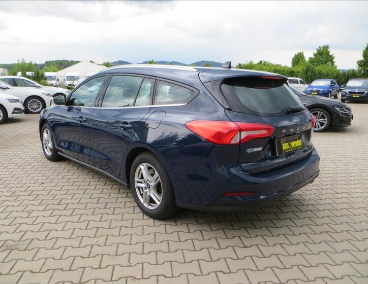 Ford Focus 5