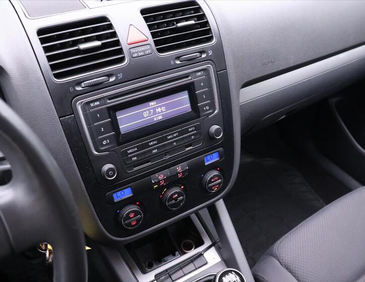 Volkswagen Golf 14