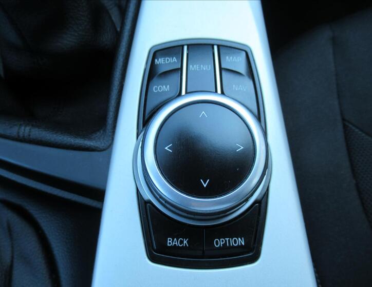 BMW Řada 3 12