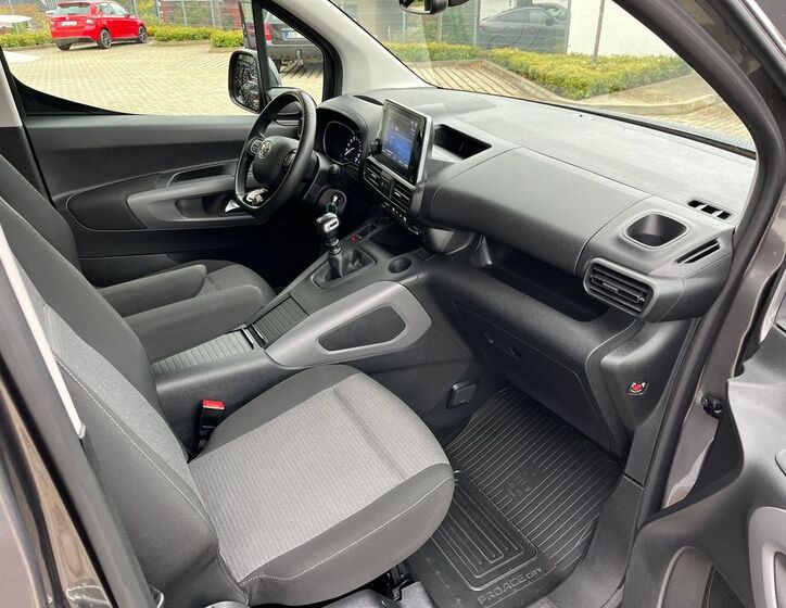 Toyota ProAce City Verso 17