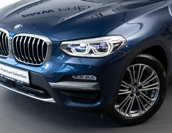 BMW X3 7