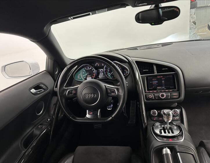 Audi R8 6