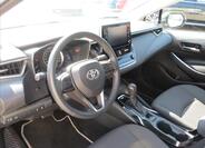 Toyota Corolla 13