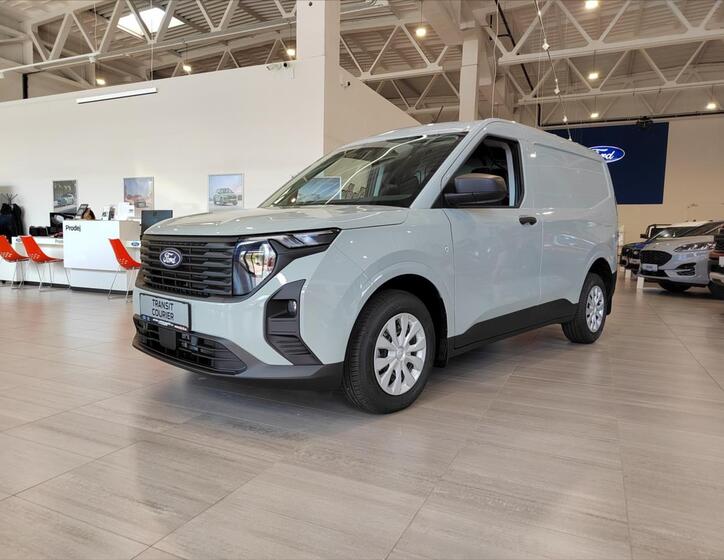 Ford Transit Courier 1