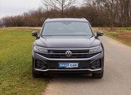 Volkswagen Touareg 2