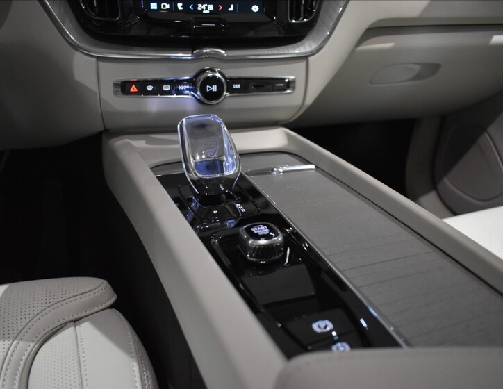 Volvo XC60 14