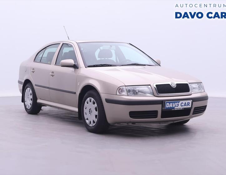 Škoda Octavia 1
