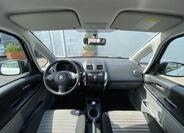 Suzuki SX4 13