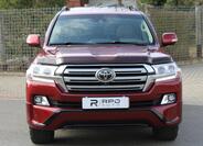 Toyota Land Cruiser 8