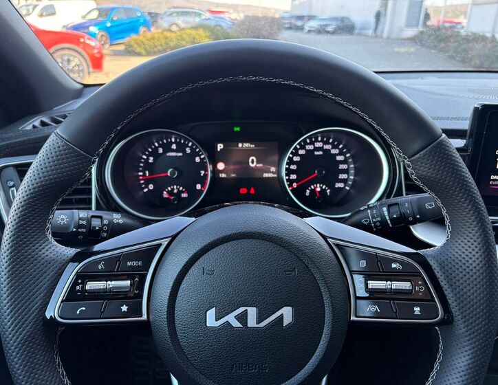 KIA XCeed 11