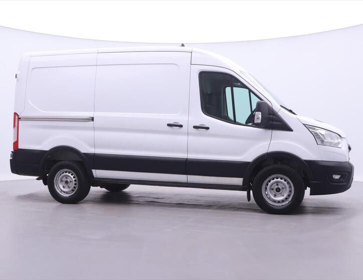 Ford Transit 8