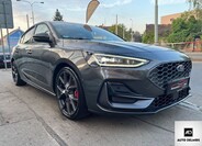 Ford Focus 10