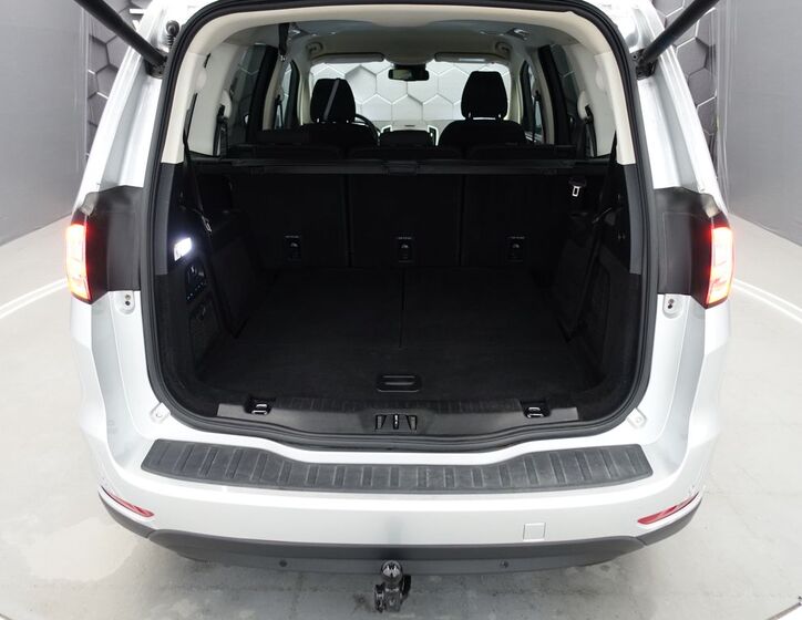 Ford Galaxy 35