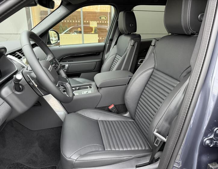 Land Rover Discovery 11