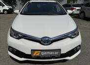 Toyota Auris 1
